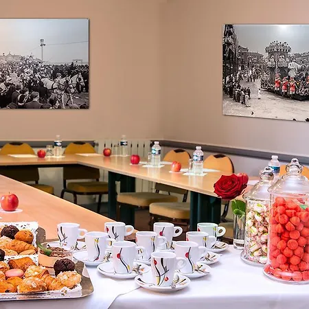 Le Royal Promenade Des Hotel Nice